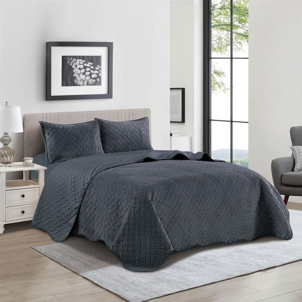 Snug Bedspread