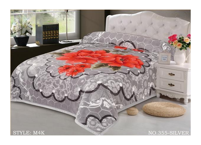 Ultra-cozy, super-plush Regular blanket
