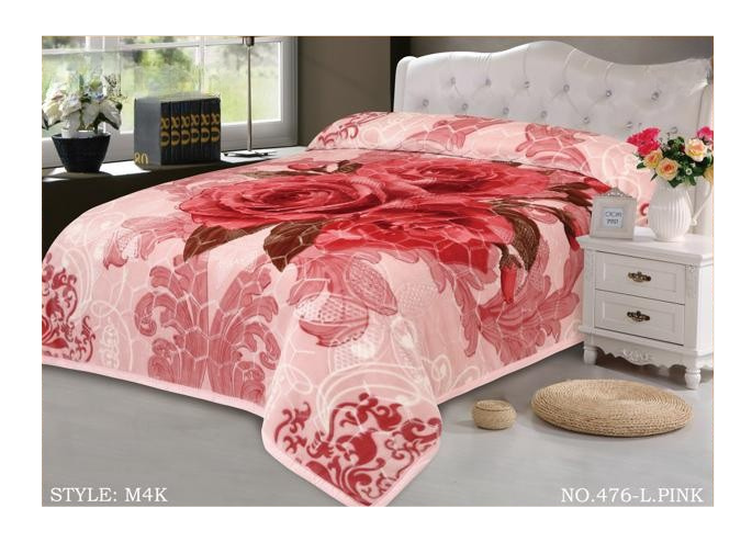 Ultra-cozy, super-plush Regular blanket