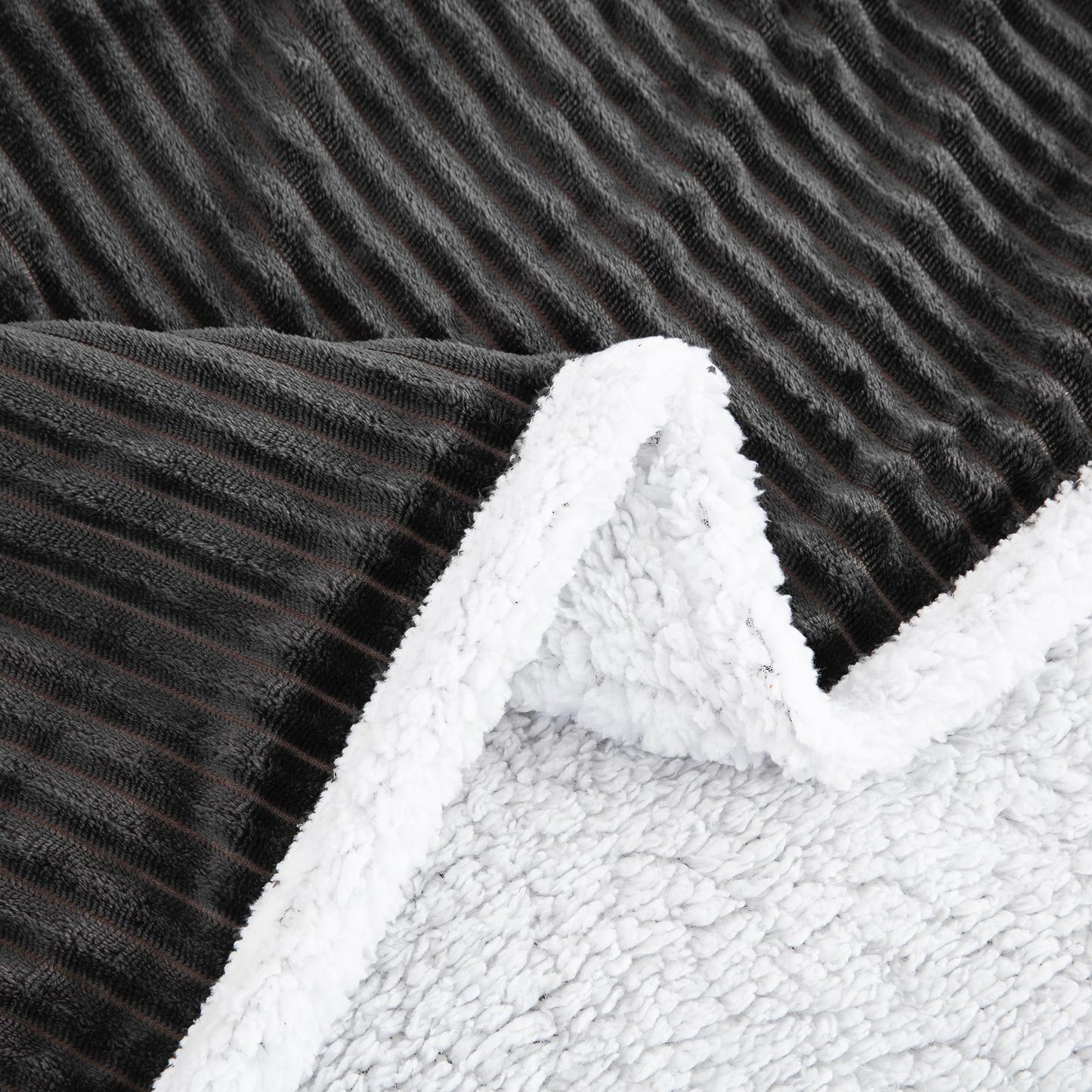 Sharpa Blanket